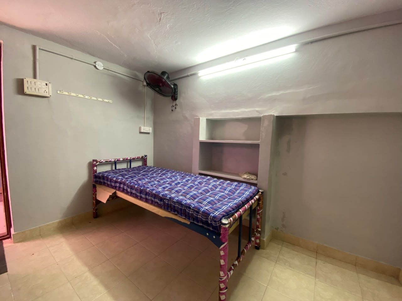 Mhv hostel - Boys PG in Chennai